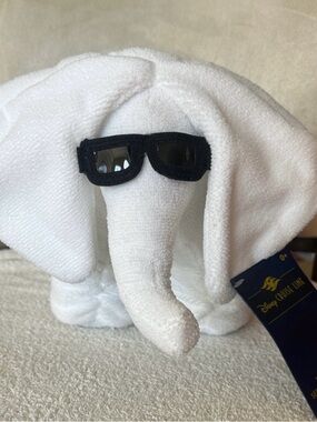 Disney Cruise Line Towel Plush Elephant (Evie’s friend) - New With Tags